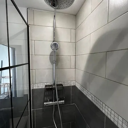 Proche Centre Et Gare Apartmán Lurdy