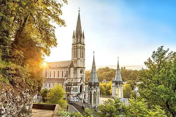 Proche Centre Et Gare * ルルド