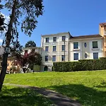 Apartment Proche Centre Et Gare Lourdes